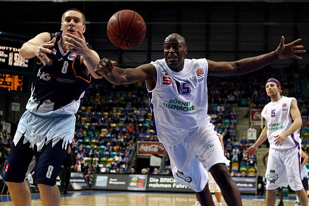 超格局的战 超格局的战