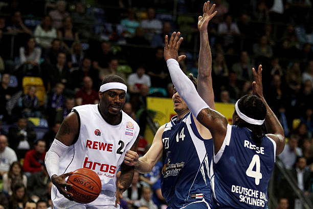 相比竞争对 相比竞争对