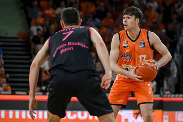 其中包括2 其中包括2